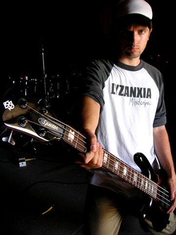 Lyzanxia